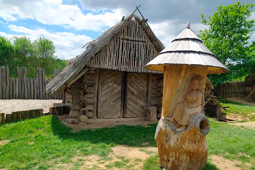 Archeoskanzen Modrá